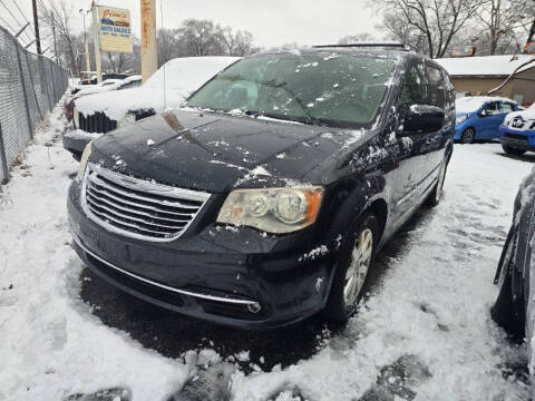 2013 Chrysler Town and Country Touring