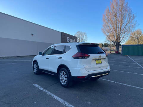 2020 Nissan Rogue S