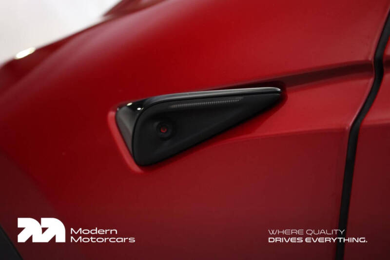 2023 Tesla Model X Standard Range