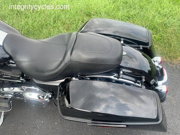 2017 Harley-Davidson Street Glide Special