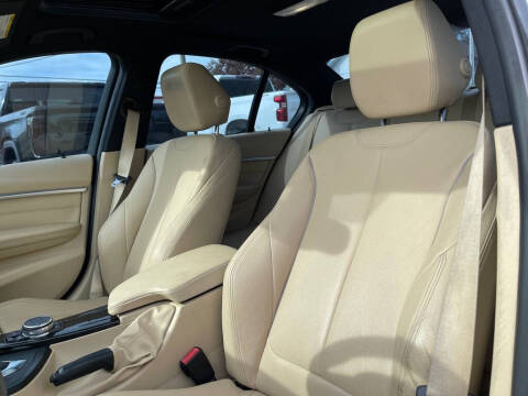 2016 BMW 3 Series 328i xDrive