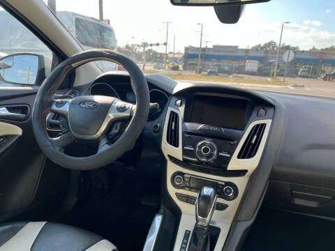 2012 Ford Focus Titanium