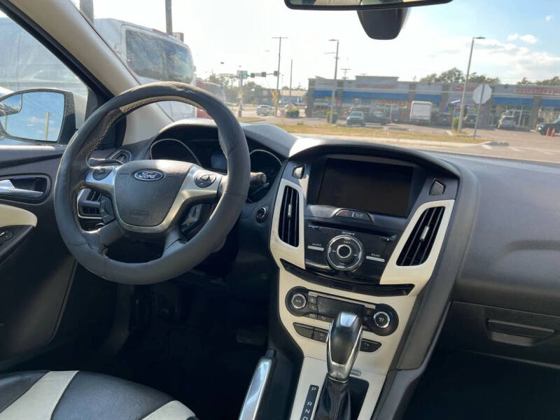 2012 Ford Focus Titanium