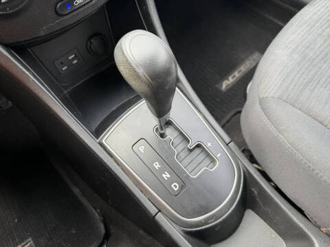 2017 Hyundai Accent