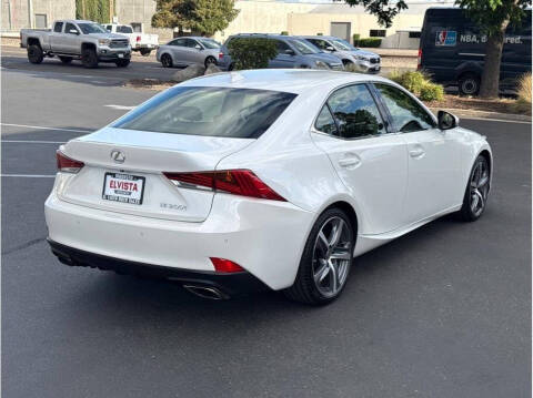 2017 Lexus IS 200t