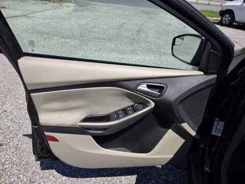 2012 Ford Focus SEL