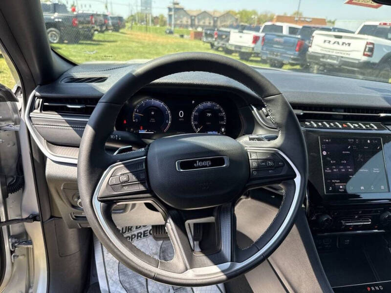 2025 Jeep Grand Cherokee