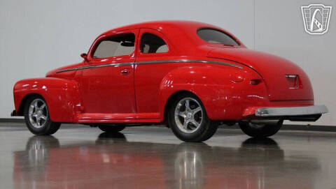 1948 Ford Deluxe