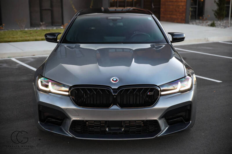 2023 BMW M5