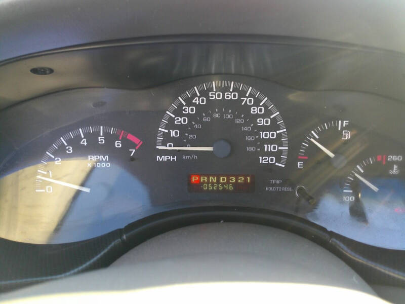 2000 Chevrolet Malibu Base photo 21