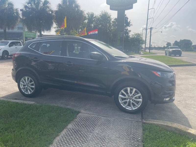 2022 Nissan Rogue Sport SV