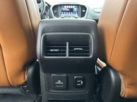 2017 GMC Acadia SLT-1