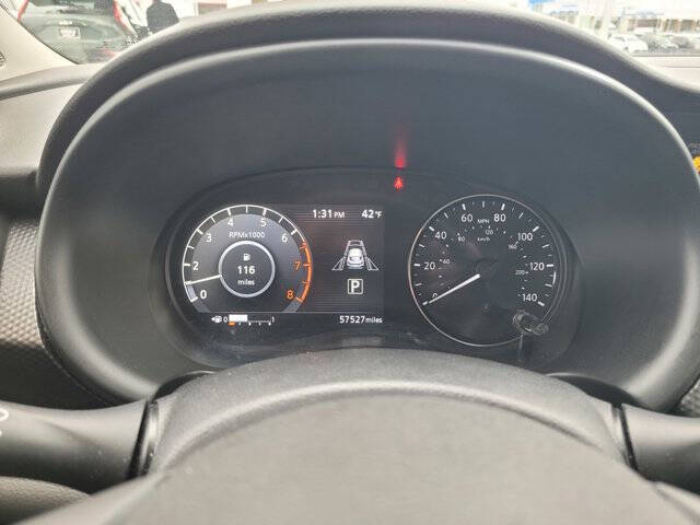 2023 Nissan Kicks SV