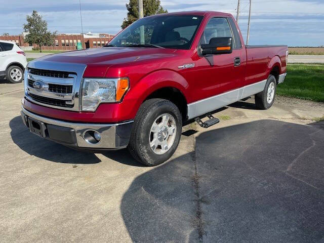 Used 2013 Ford F-150 XLT with VIN 1FTMF1CM6DKF26082 for sale in Farina, IL