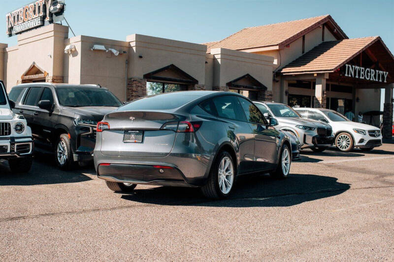 2023 Tesla Model Y Long Range