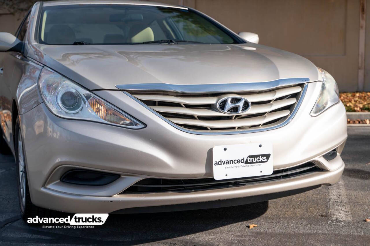 2011 Hyundai Sonata GLS photo 7