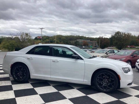 2019 Chrysler 300 Touring