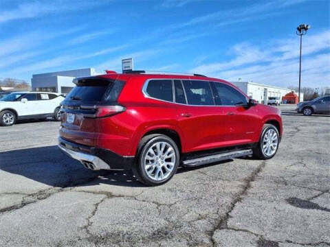 2024 GMC Acadia Denali