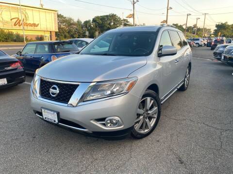 2013 Nissan Pathfinder for sale at Bavarian Auto Gallery in Bayonne NJ