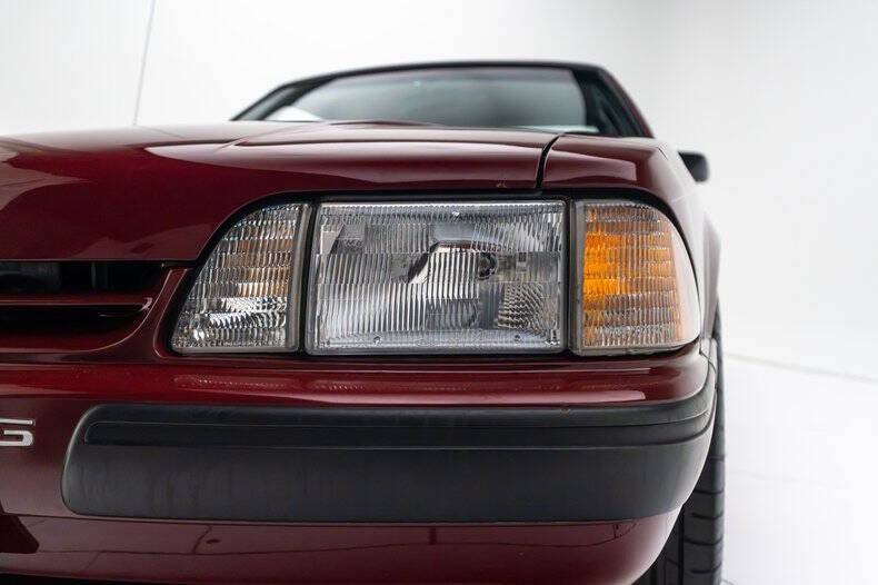 1988 Ford Mustang