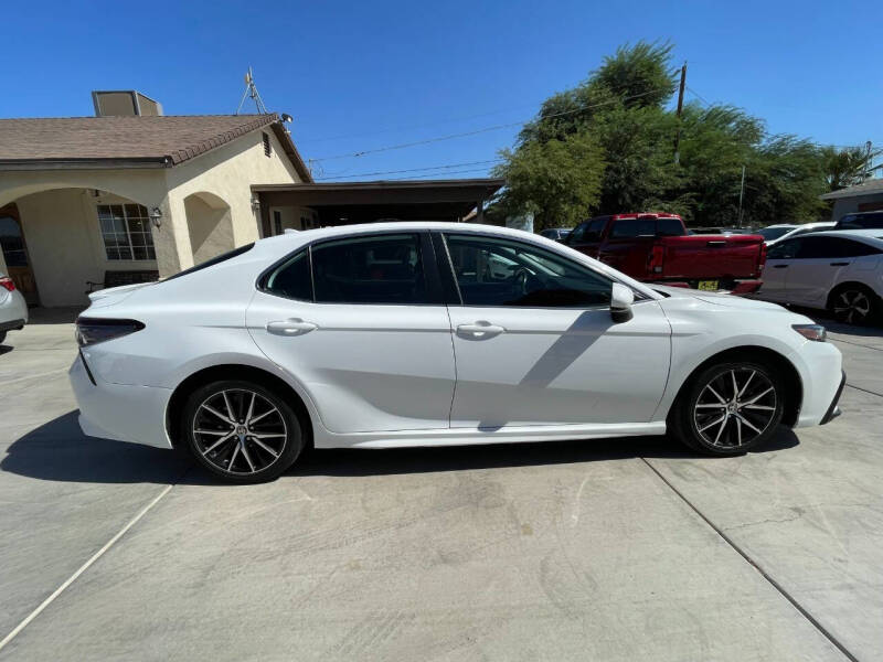2021 Toyota Camry SE