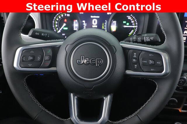 2025 Jeep Wrangler Sahara 4xe