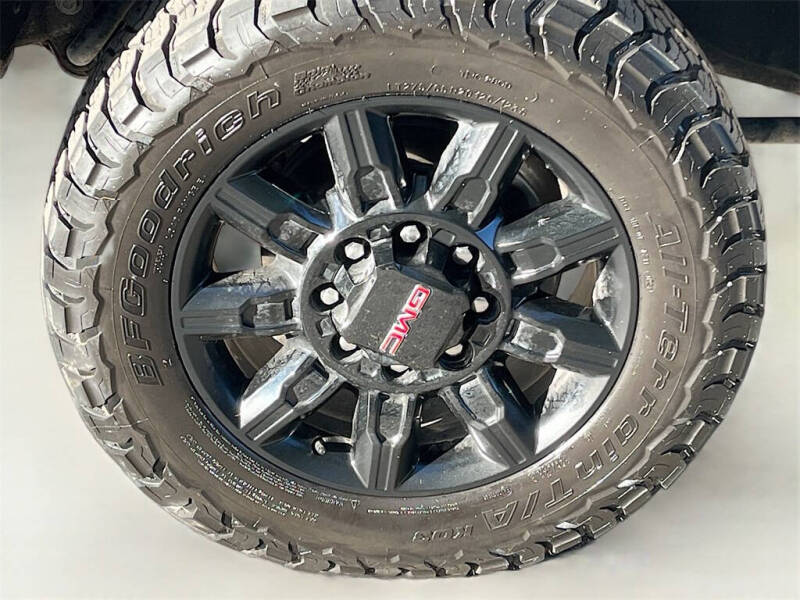 2025 GMC Sierra 2500HD