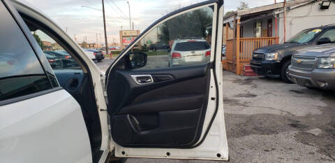 2017 Nissan Pathfinder S