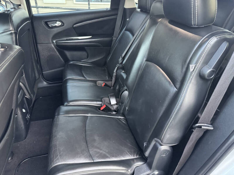 2011 Dodge Journey R/T