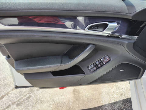 2013 Porsche Panamera