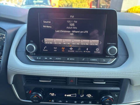 2025 Nissan Rogue SV