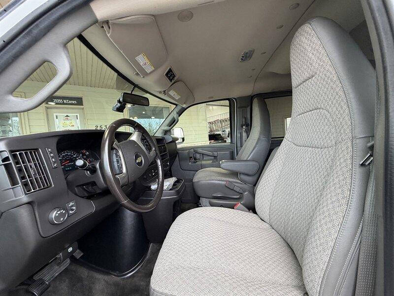 2018 Chevrolet Express LT 2500