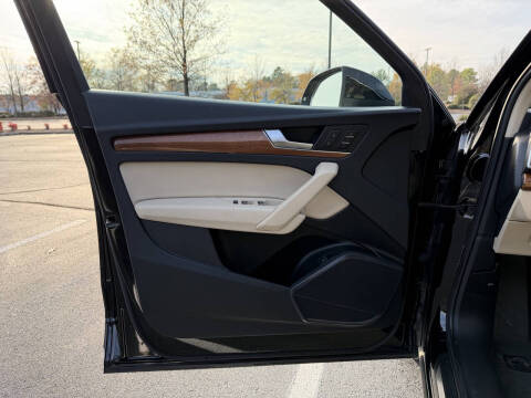 2021 Audi Q5 quattro Premium 45 TFSI