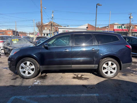 2017 Chevrolet Traverse LT