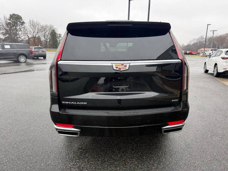 2022 Cadillac Escalade Premium Luxury