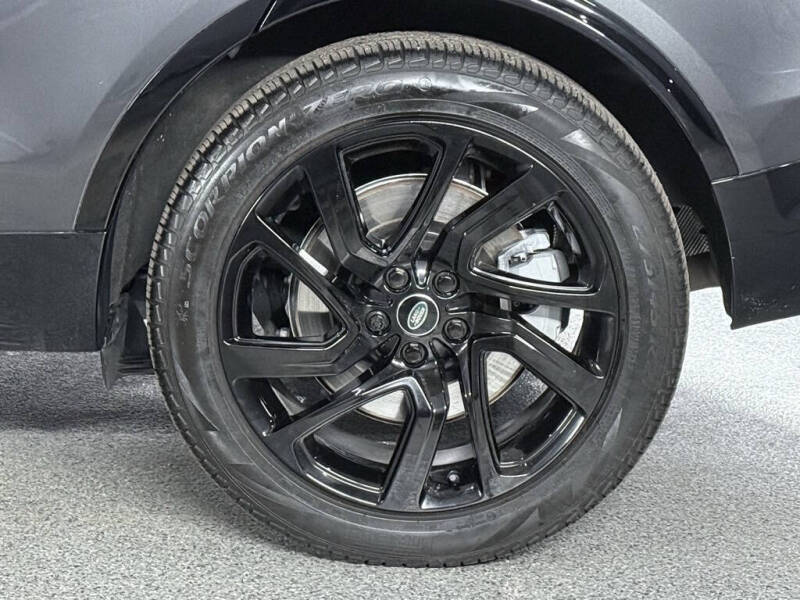 2022 Land Rover Discovery P360 HSE R-Dynamic