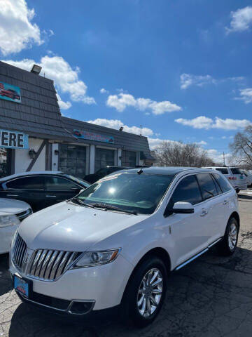 2013 Lincoln MKX for sale at VELAZQUEZ AUTO SALES in Aurora IL