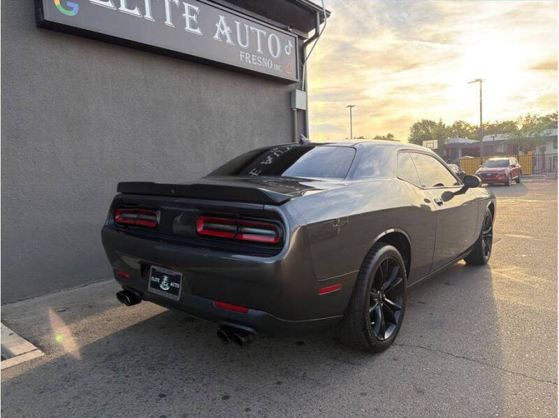2017 Dodge Challenger