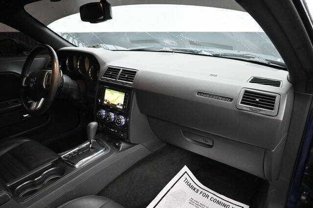 2014 Dodge Challenger SXT