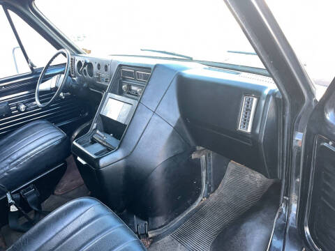 1978 GMC VAN DURA 35