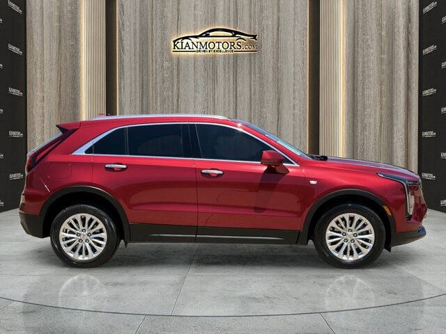 2024 Cadillac XT4 Luxury