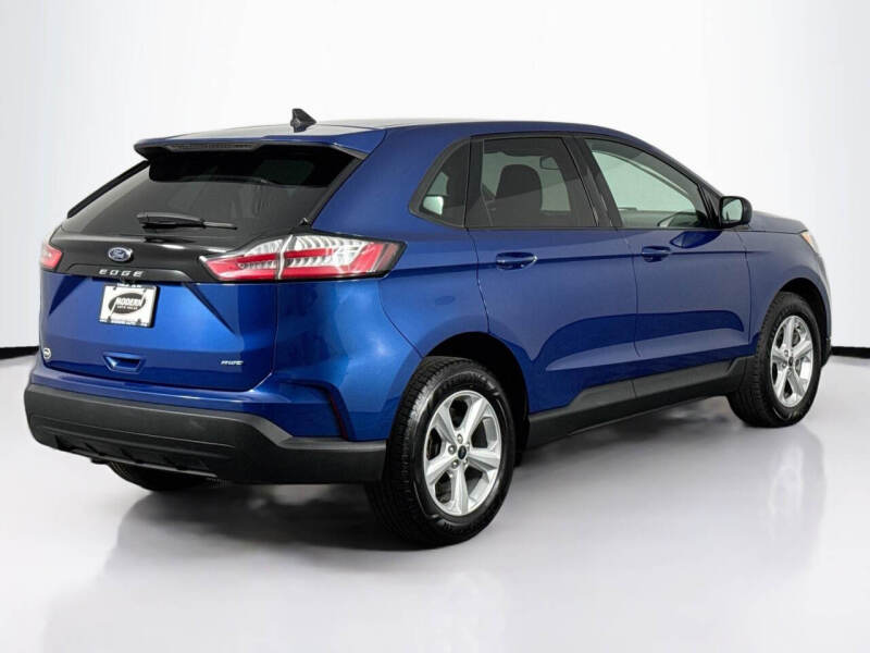 2023 Ford Edge SE