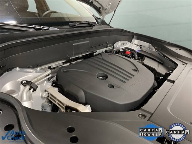 2024 Volvo XC90 B5 Core Bright Theme