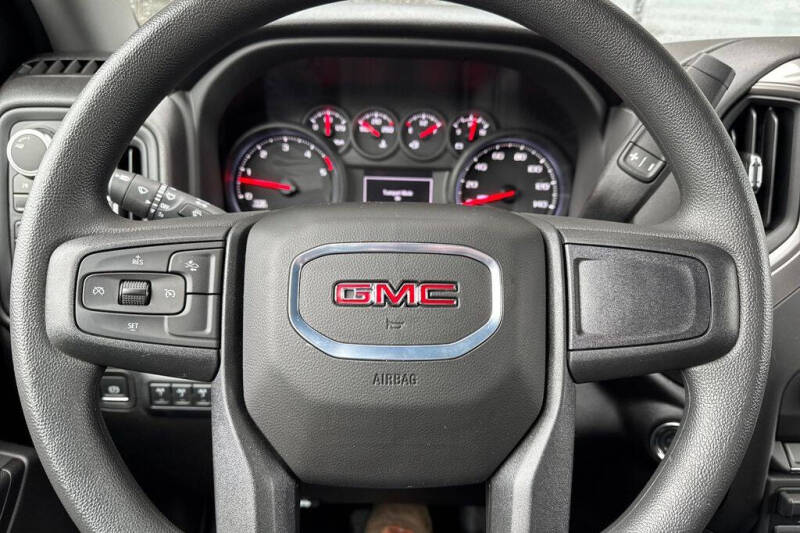 2025 GMC Sierra 3500HD