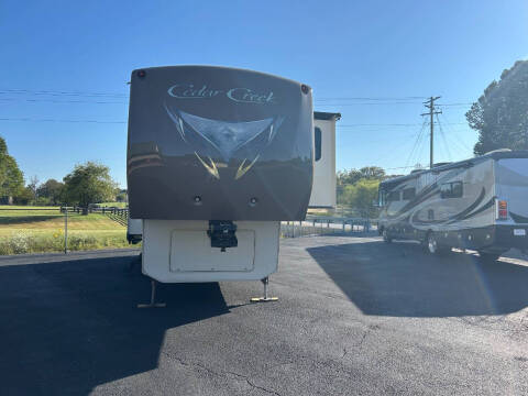 2014 Cedar Creek 36 CKTS