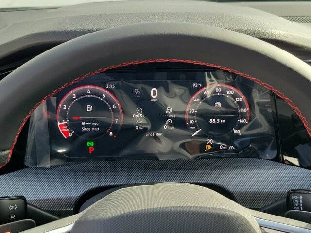 2026 Volkswagen Golf GTI SE