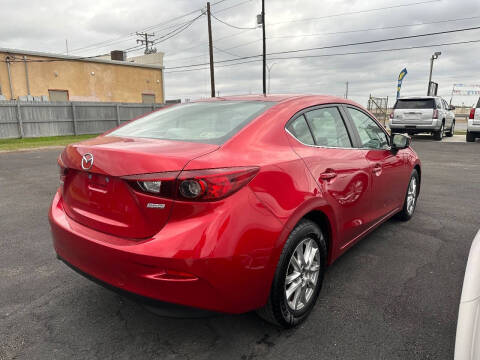 2018 Mazda MAZDA3 Sport