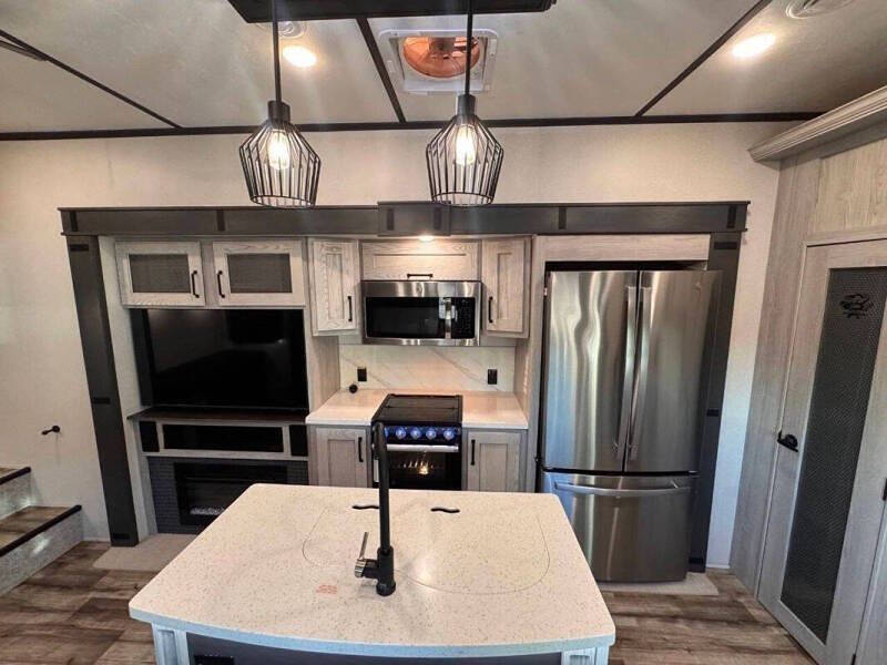 2022 Keystone RV Montana