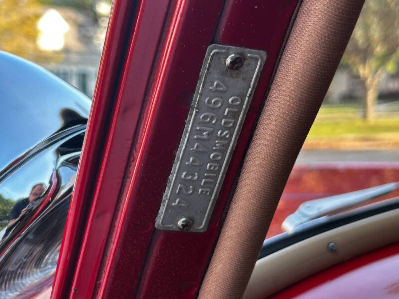 1949 Oldsmobile Futuramic 76