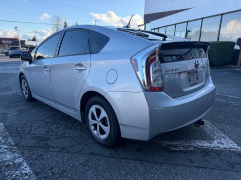 2014 Toyota Prius Three
